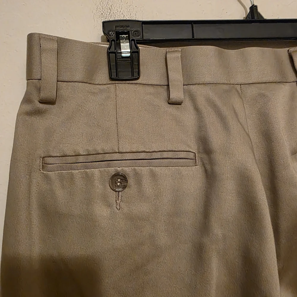 Dockers Men's Khacki Classic Fit D3 Pants Size W32 L32 - Picture 4 of 8